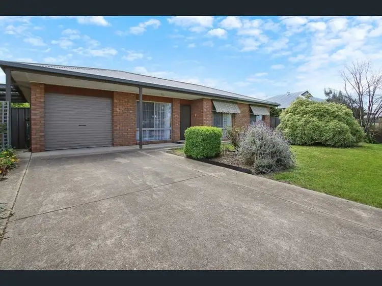 2/1 Kurrajong Court, Benalla VIC 3672
