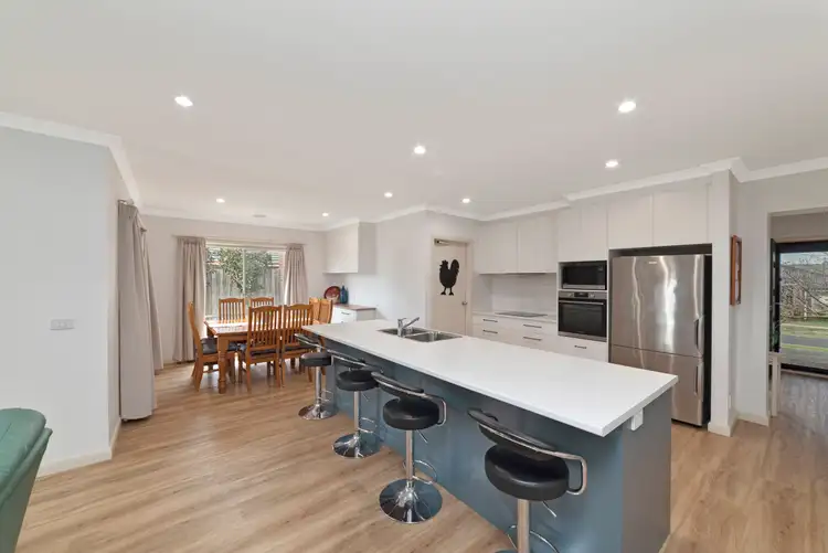 Fifth view of Homely house listing, 31 Huntingfield Drive, Warrnambool VIC 3280