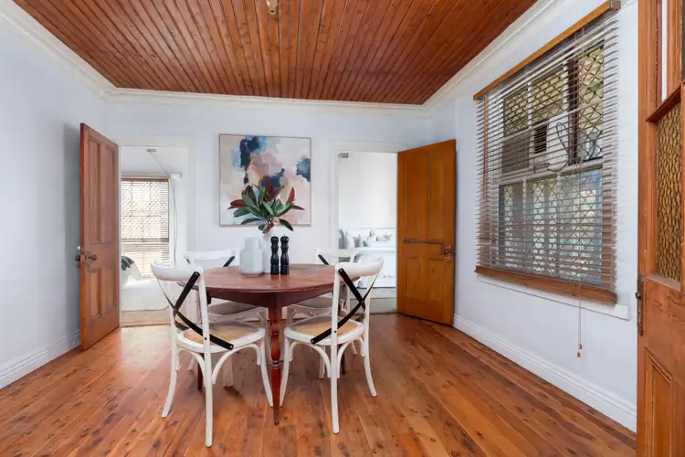 553 Roach Street, Lavington NSW 2641