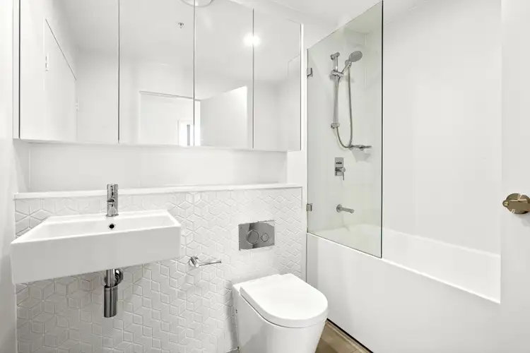 Third view of Homely apartment listing, 906/15 Railway Parade, Wollongong NSW 2500