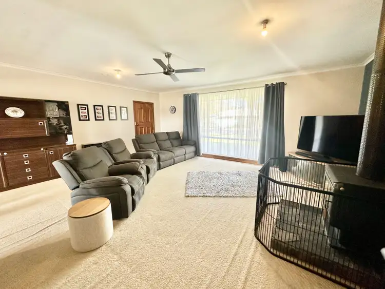 Second view of Homely house listing, 1 Edward Street, Bordertown SA 5268