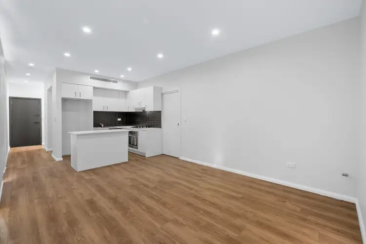 Fourth view of Homely house listing, 4/25 Park Avenue, Kingswood NSW 2747