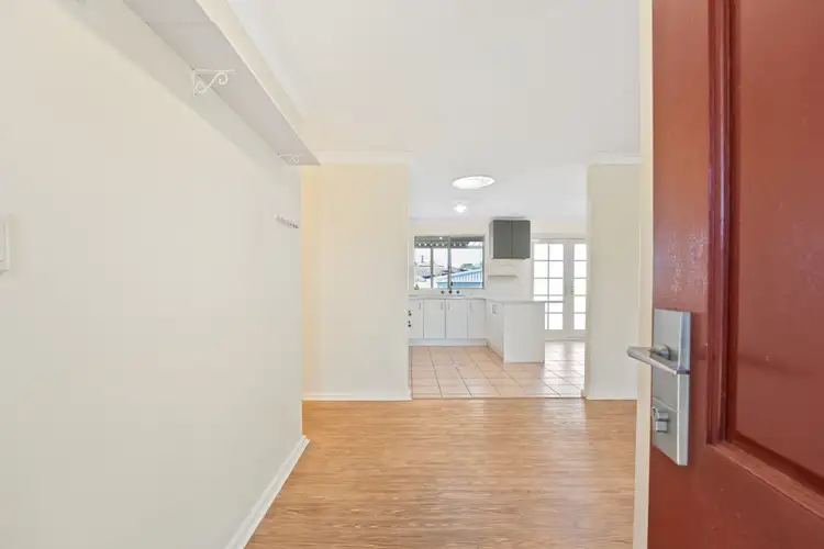 Fourth view of Homely house listing, 8 Jacques Place, Orelia WA 6167