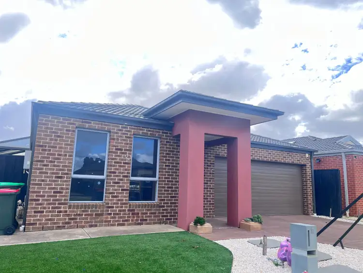 11 Beatty Avenue, Truganina VIC 3029