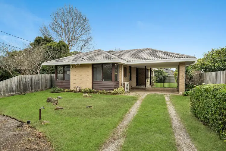 8 Zara Court