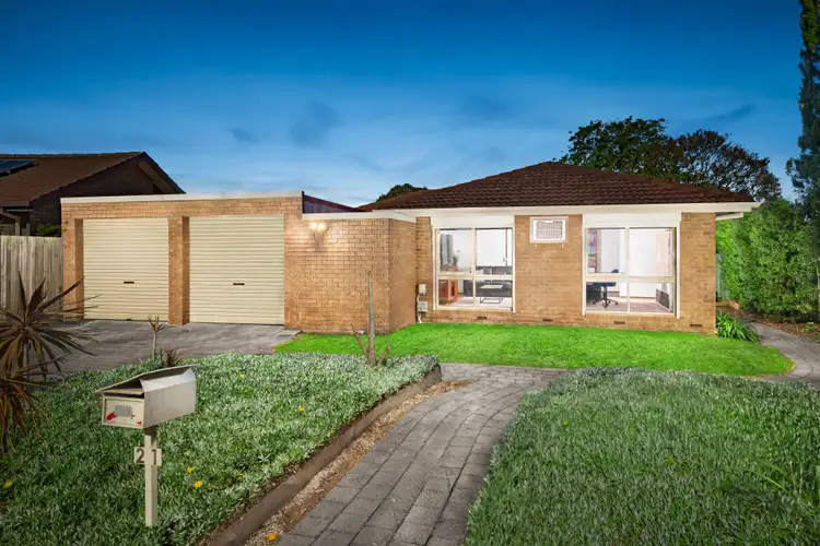 21 Kilborn Court, Mill Park VIC 3082