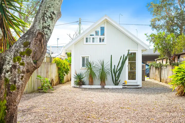 5 Michel Drive, Currumbin Waters QLD 4223