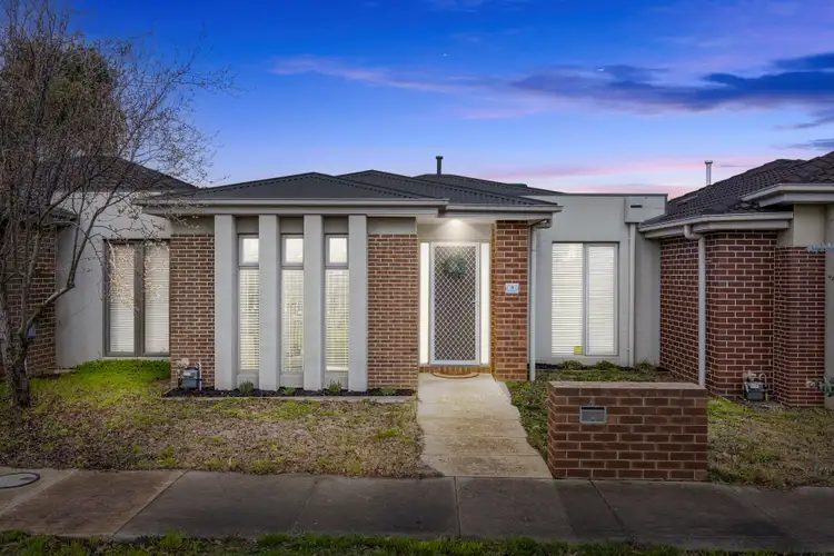 4 Bastow Lane, Lucas VIC 3350
