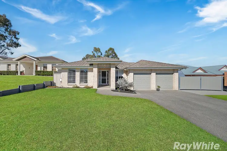 10 Pinnacle Close