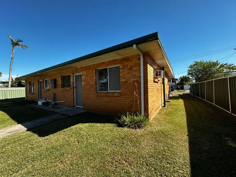 Main view of Homely unit listing, 2/22 Thackeray Street, Park Avenue QLD 4701