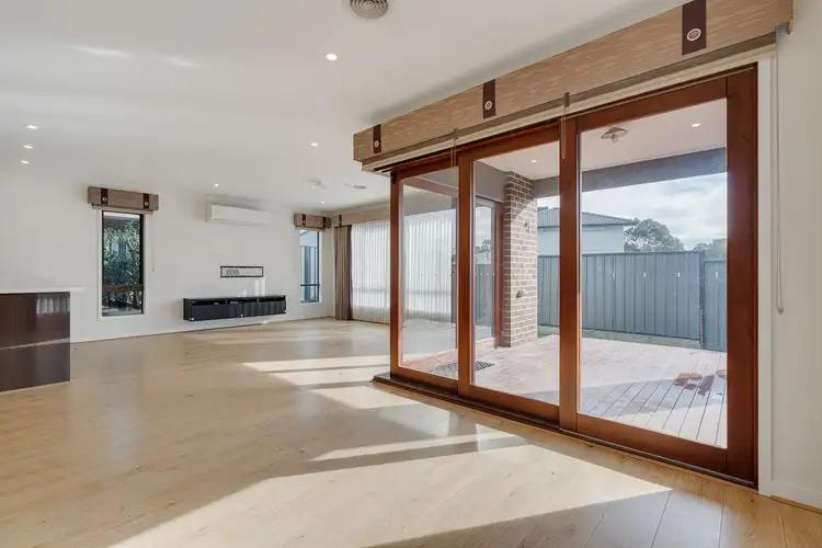 Fourth view of Homely house listing, 6 Viewmont Avenue, Craigieburn VIC 3064