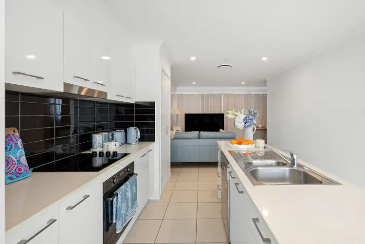Fifth view of Homely townhouse listing, 6/31 Howsan Street, Mount Gravatt East QLD 4122