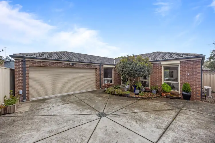 1206 Grevillea Road