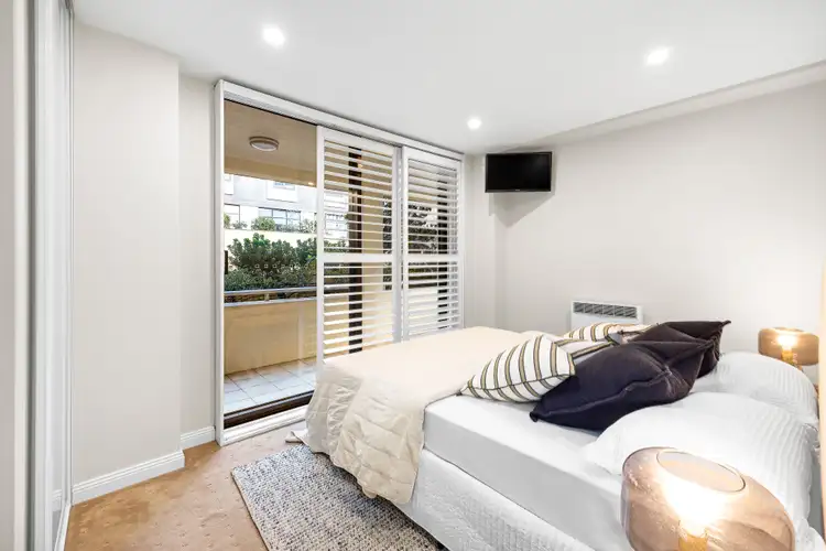 Fifth view of Homely apartment listing, 2/7-17 William Street, North Sydney NSW 2060