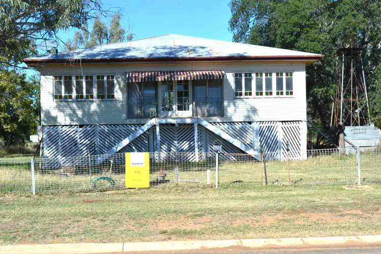 44 Rose Street, Blackall QLD 4472