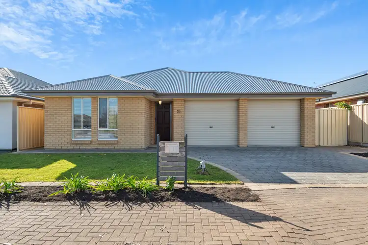 39 Atlantis Avenue