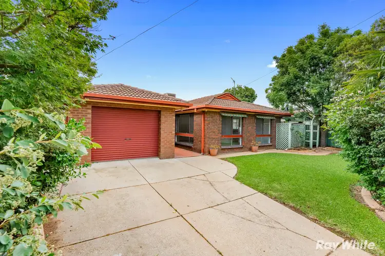 21 Main Street, Lake Albert NSW 2650