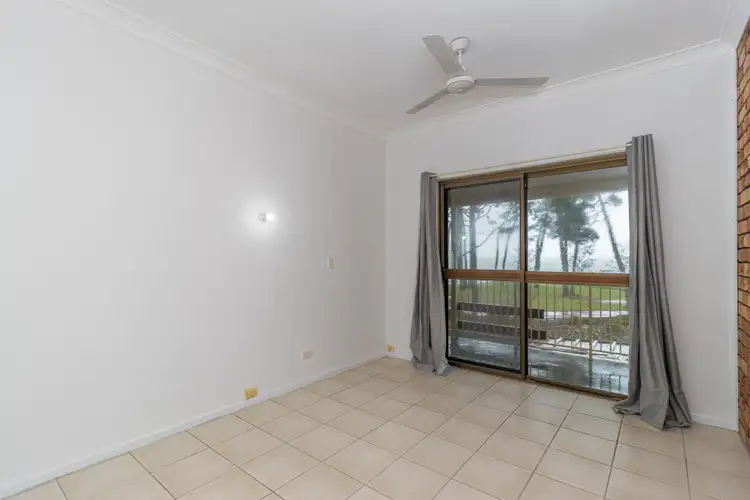 Fifth view of Homely unit listing, 2/449 Esplanade, Torquay QLD 4655