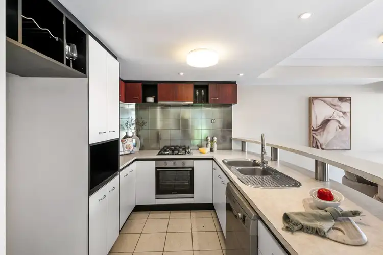 Sixth view of Homely townhouse listing, 1/24 Arthur Terrace, Red Hill QLD 4059