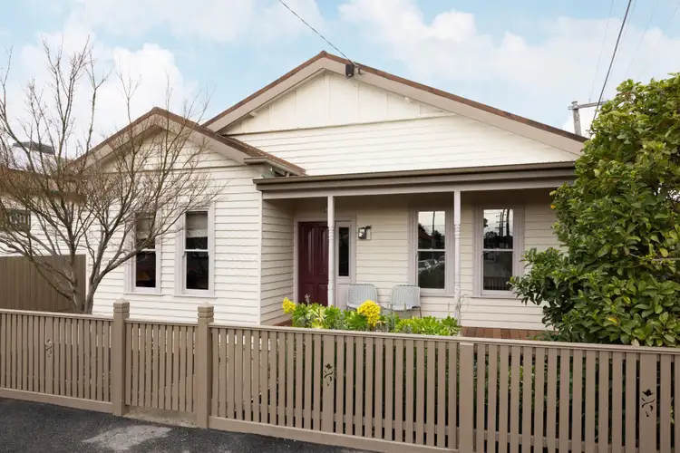 35 Cliff Street, Brunswick VIC 3056