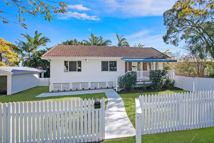 10 Houghton Avenue, Redcliffe QLD 4020