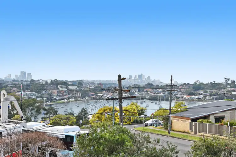 8/1 Bortfield Drive, Chiswick NSW 2046
