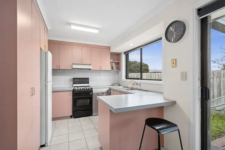 Fifth view of Homely unit listing, 1/15 Buckingham Street, Lara VIC 3212