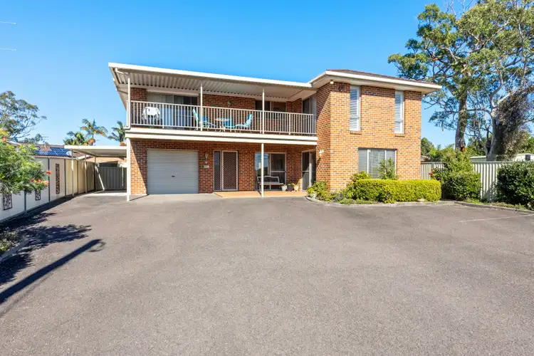64 Goobarabah Avenue, Lake Haven NSW 2263