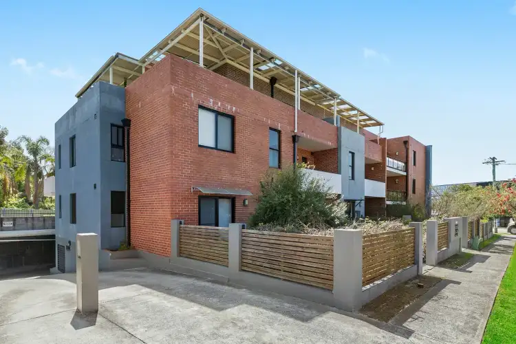 Main view of Homely unit listing, 15/574 Woodville Road, Guildford West NSW 2161