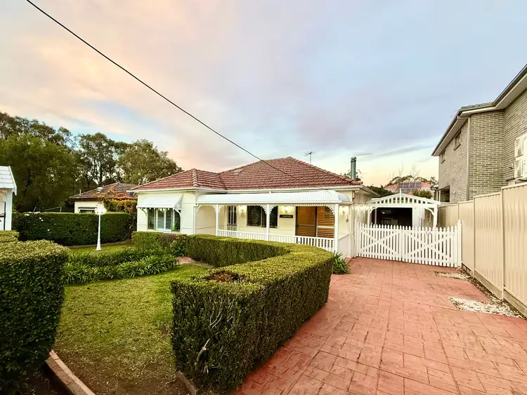 1a Quentin Street