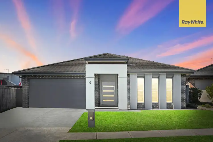 10 Chanticleer Street