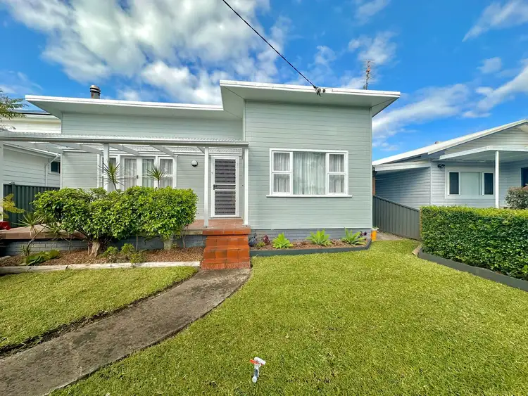 9 Boronia Avenue