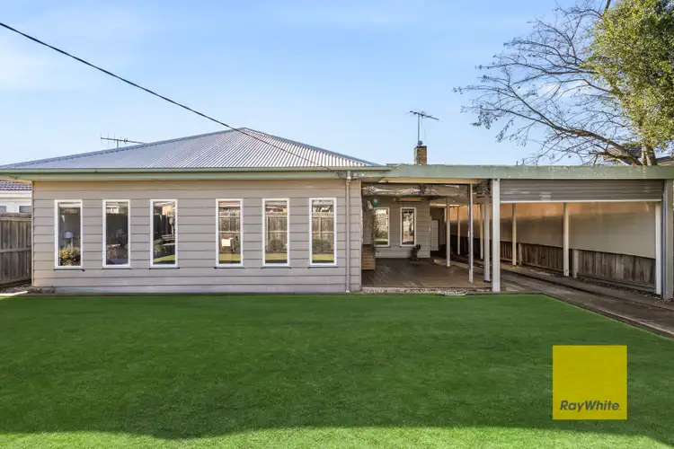12 Macarthur Avenue, Hamlyn Heights VIC 3215