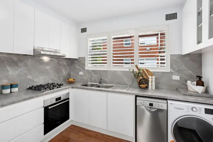 Sixth view of Homely apartment listing, 15/72 Murdoch Street, Cremorne NSW 2090