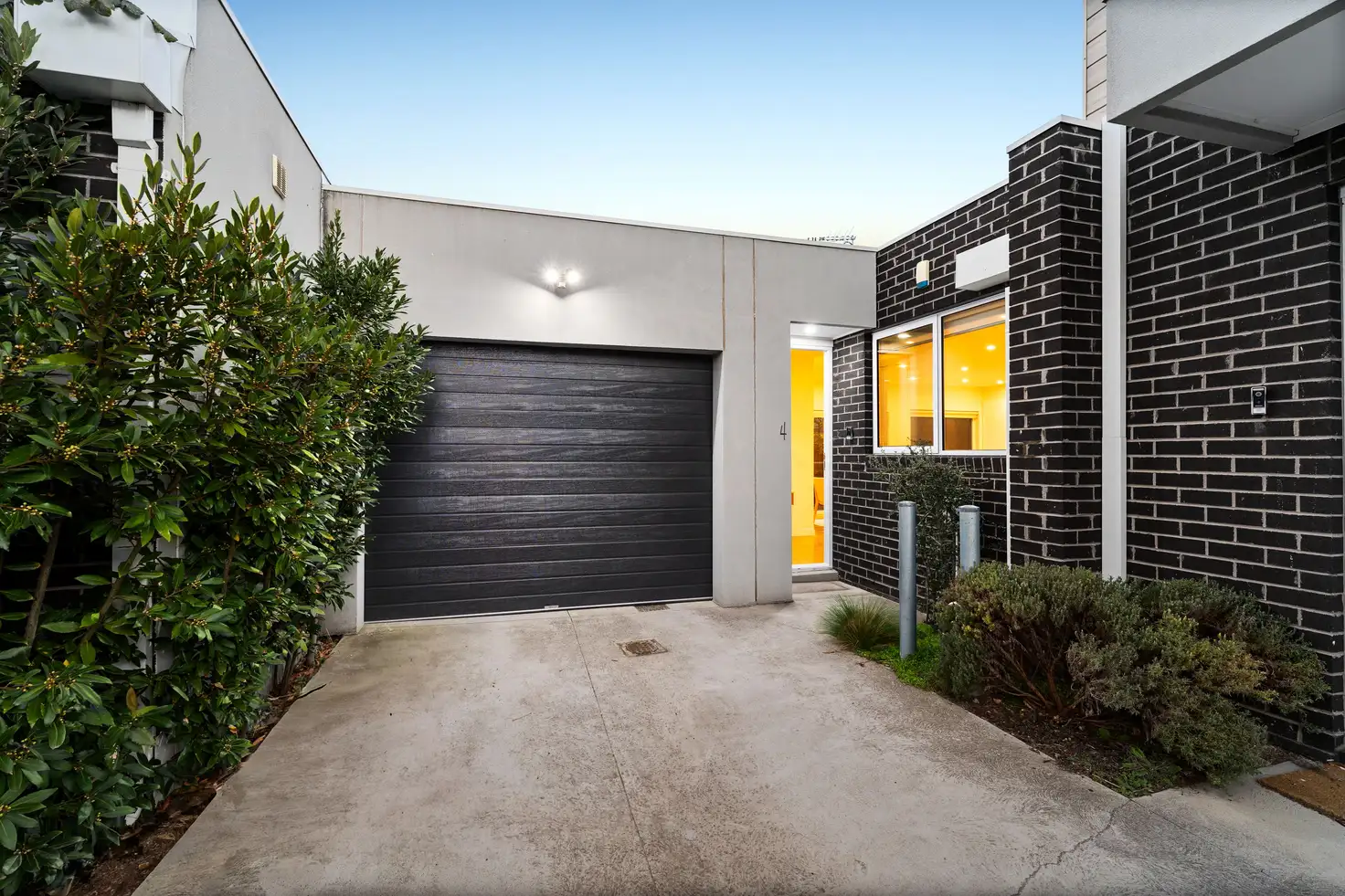 Main view of Homely unit listing, 4/27 Purnell Street, Altona VIC 3018