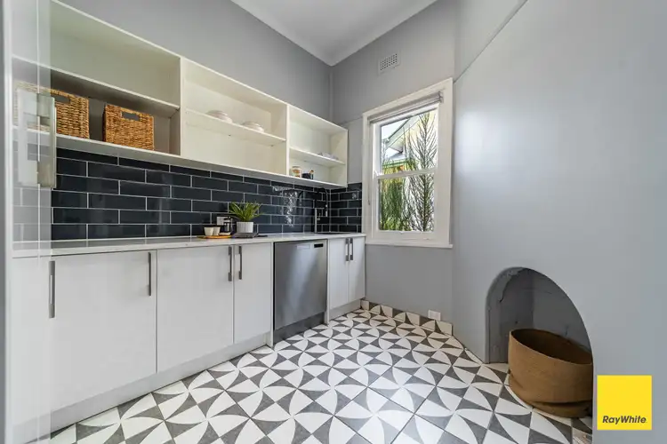Sixth view of Homely house listing, 6 Malcolm Street, Quarry Hill VIC 3550