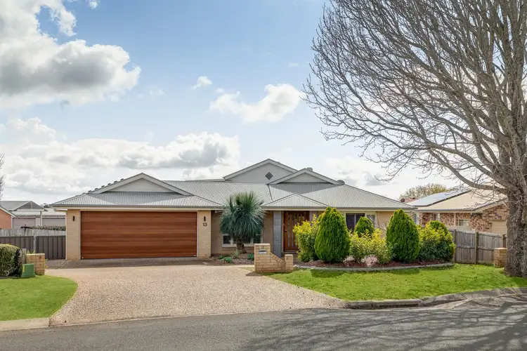 13 Spring Garden Court, Middle Ridge QLD 4350