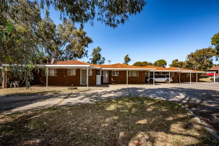 11 Kenny Crescent