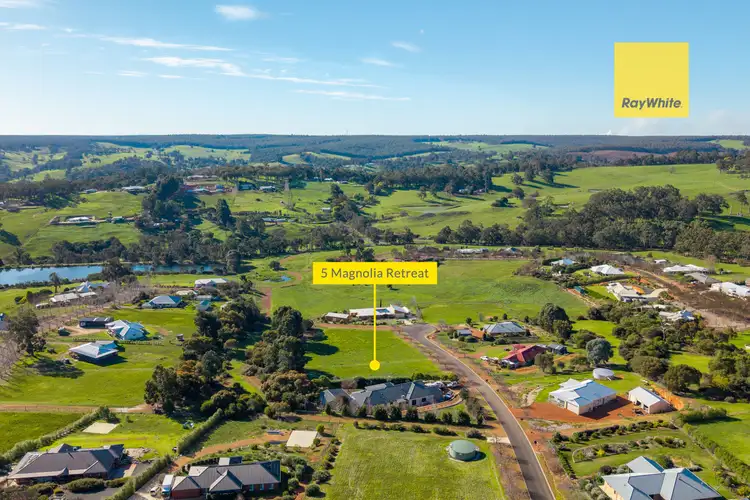 5 Magnolia Retreat, Kangaroo Gully WA 6255