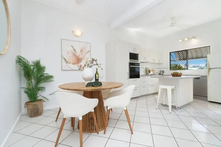 Third view of Homely unit listing, 4/11 Airlie Circuit, Brinkin NT 810