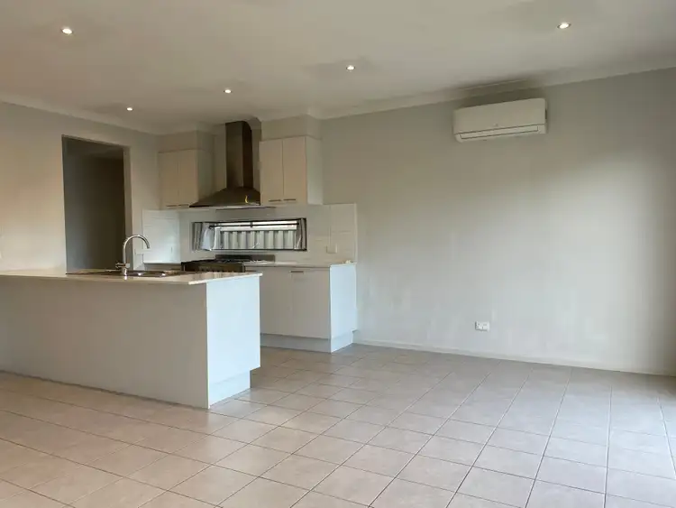 Fourth view of Homely house listing, 4 Jetstream Drive, Mernda VIC 3754