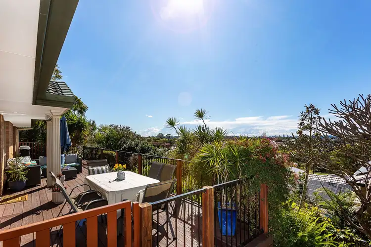 1/106 Explorers Way, Highland Park QLD 4211
