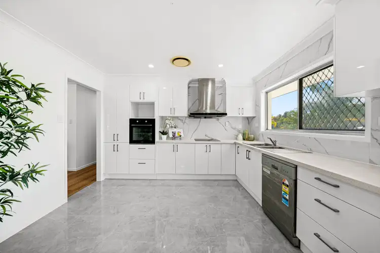 Seventh view of Homely house listing, 8 Bettina Street, Macgregor QLD 4109