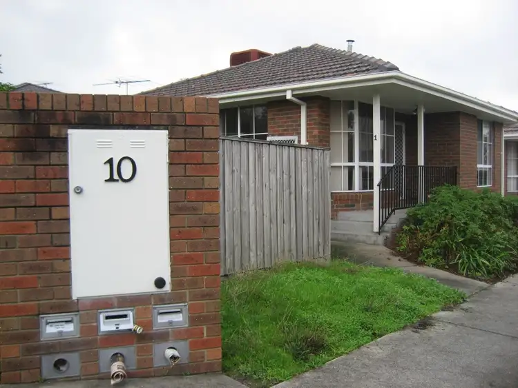 10 Keith Street