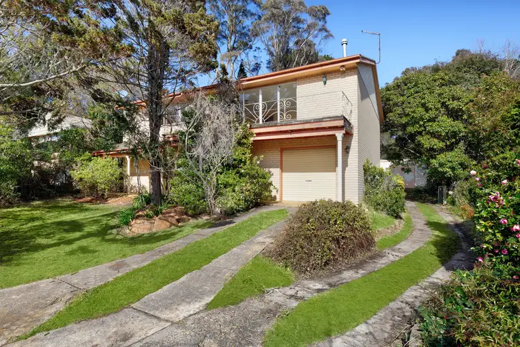8-10 Neate Avenue, Blackheath NSW 2785
