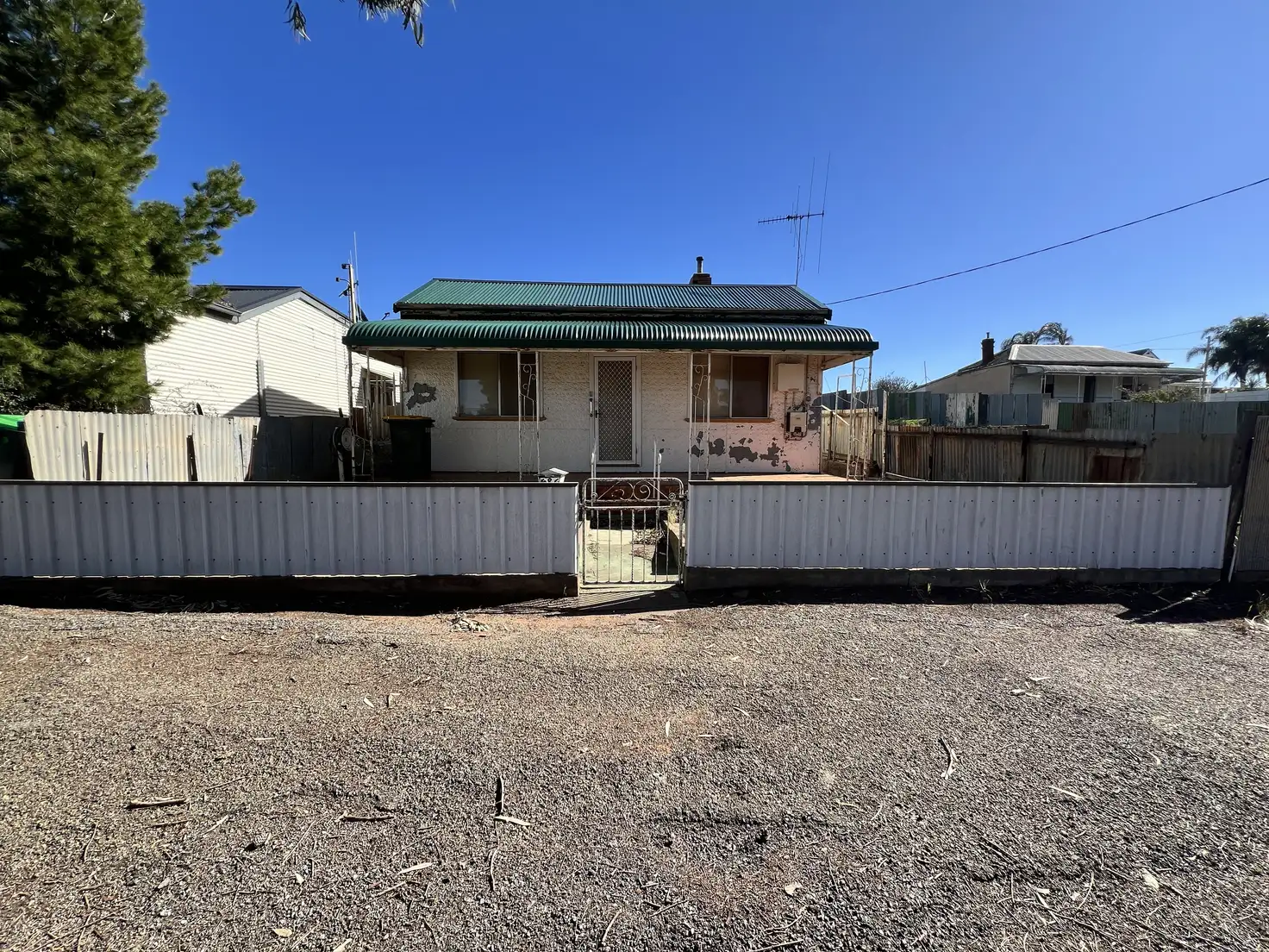 Main view of Homely house listing, 586 Argent Street, Broken Hill NSW 2880