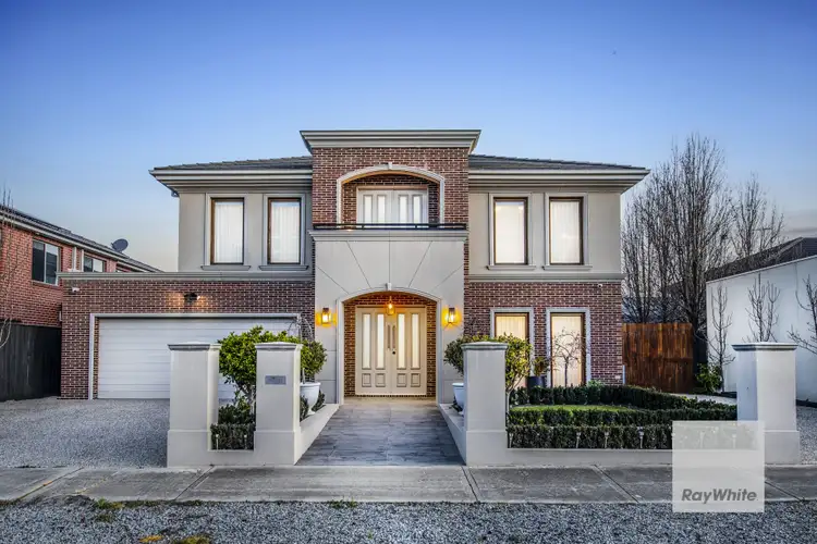 41 The Esplanade, Taylors Hill VIC 3037
