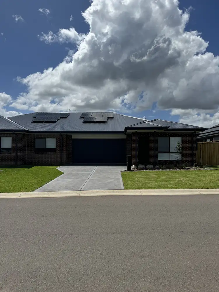 1 Trevallyn Street, Lochinvar NSW 2321