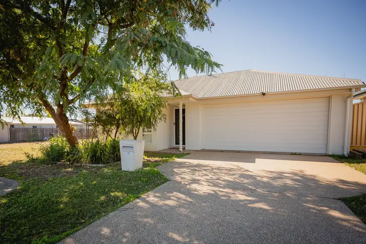 10 Wattle Court