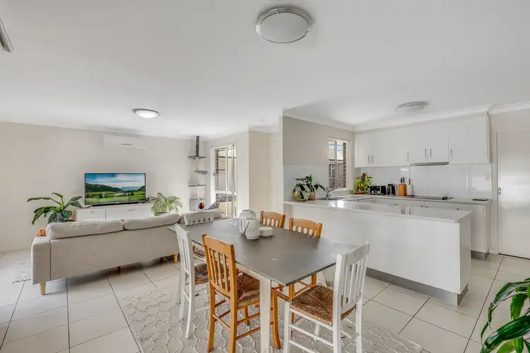 Fourth view of Homely unit listing, 4/12 Sunning Street, Kearneys Spring QLD 4350